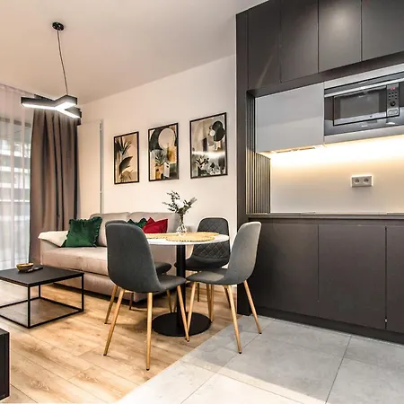 Shellter - Day Apartment *